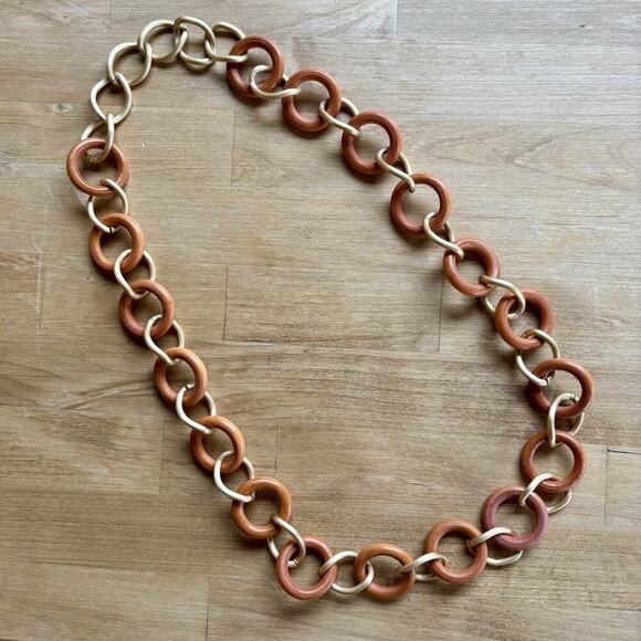 Vintage Boho 32” Wood Ring Chain Link Necklace Chunky Tan Natural Wood Neutral - Picture 2 of 6